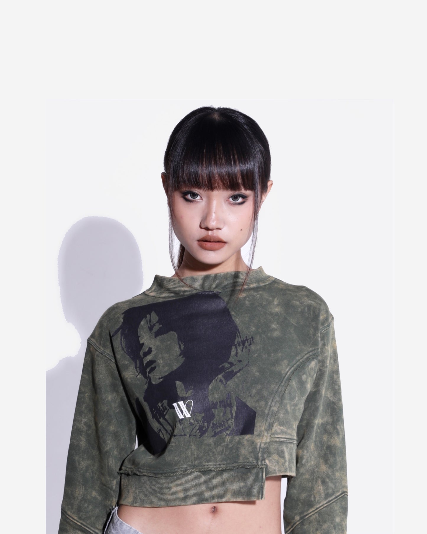 DETACH CROP TOP